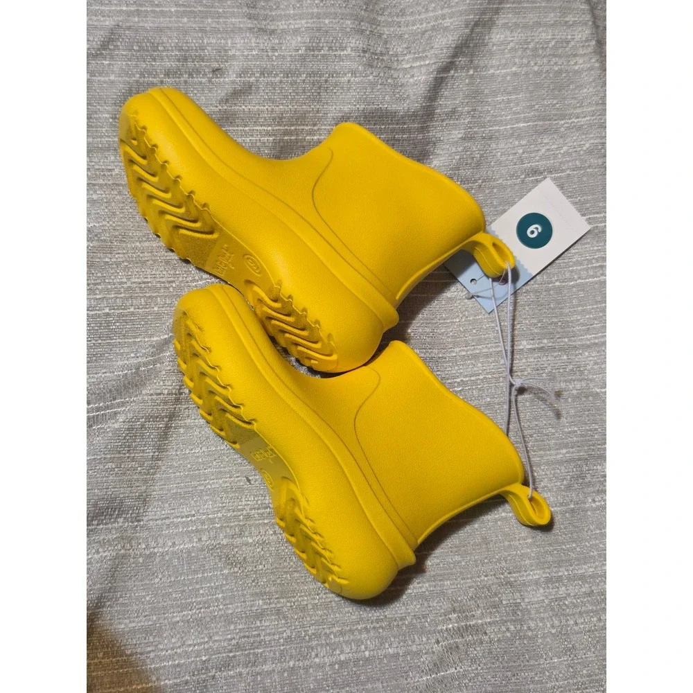 Cat & Jack Toddler Yellow Rain Boots Waterproof Slip On Size 9 IT
